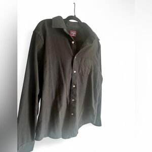 UNTUCKit Men's Dark Button-Down Shirt